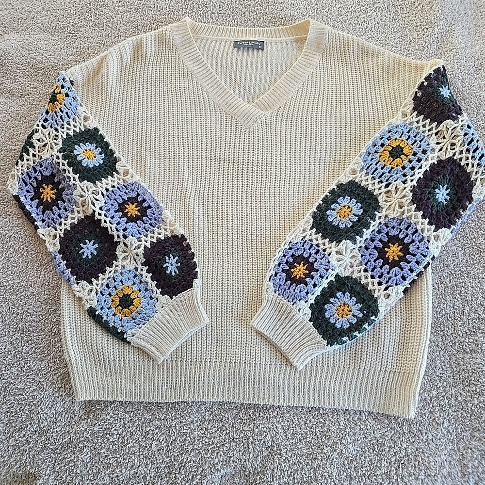 Sweet‎ Lovely By Jen Wildflower Blooms Crochet Sweater Size M Boho Cottagecore